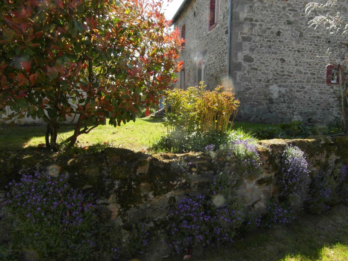 Village De Vie Saint-Vaury Экстерьер фото